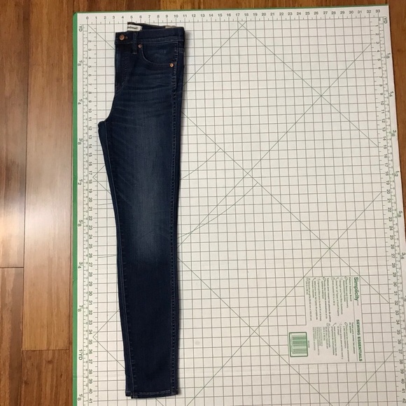 Madewell 10” High Rise Skinny 168* - Picture 5 of 5